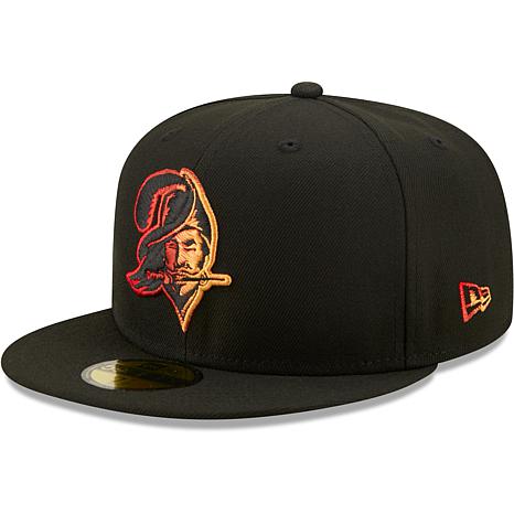 Men's New Era Red Tampa Bay Buccaneers Omaha Low Profile 59FIFTY Fitted  Team Hat