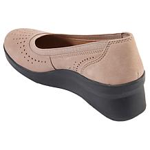 "As Is" Clarks Collection Suttyn Kaylie Heritage Casual Slip-On Shoe
