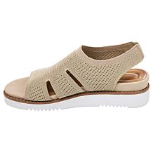 "As Is" easy spirit Winslow Casual Sandal