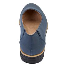 "As Is" SOUL Naturalizer Idea Slip-On Ballet Flat