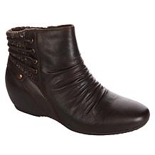 baretraps wedge boots