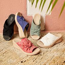 Bzees Sandbar Machine Washable Stretch Fabric Knotted Sandal