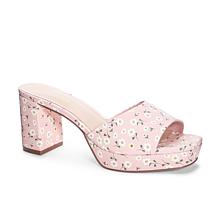 chinese laundry teaser platform sandal