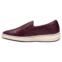 Clarks Cloudsteppers BreezeSky Zoe Slip-On Sneaker