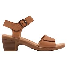 Clarks Collection Emily2 Amanda Tailored Sandal
