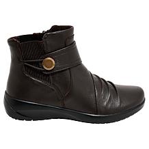 Clarks Collection Kaetlyn Sara Heritage Casual Ankle Boot