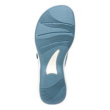 CLOUDSTEPPERS™ by Clarks Breeze Maye Flat Sandals