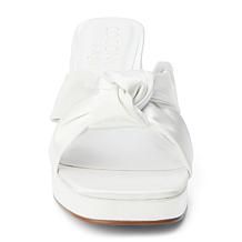 Coconuts by Matisse Esme Heel