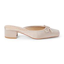 Coconuts by Matisse Geneva
Mule