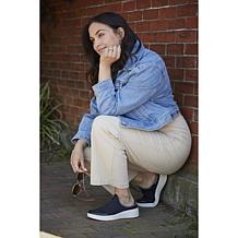 Dearfoams Women's Casual Lightweight Mule Sneaker - Lila