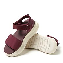 Dearfoams Women's Lightweight Adjustable Strap Platform Sandal - Odell