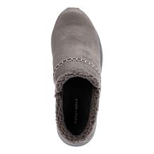 easy spirit Bynne Faux Fur Clog