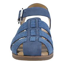 easy spirit® Gretty Leather Fisherman Sandal