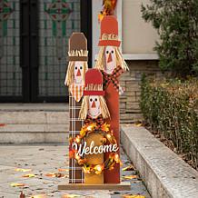 Glitzhome 36.25in. Lighted Wooden Scarecrow Family Porch Decor Wreath