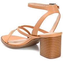 Journee Collection Women's Anikah Pump