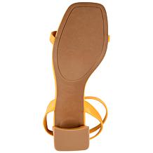 Journee Collection Womens Chasity Pump