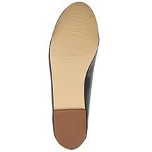Journee Collection Women's Kim Flat