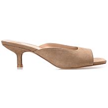 Journee Collection Womens Larna Wide Width Pump