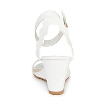Journee Collection Womens Loucia Wedge