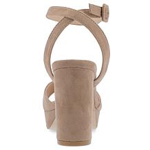 Journee Collection Women's Nairri Pump