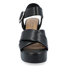 Journee Collection Womens Tru Comfort Foam Akeely Sandals