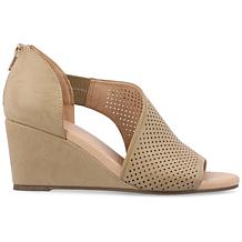 Journee Collection Women's Tru Comfort Foam Aretha Wedge