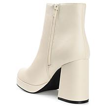 Journee Collection Womens Tru Comfort Foam Mollie Bootie