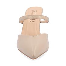 Journee Collection Womens Tru Comfort Foam Narrow Width Yvon Pumps