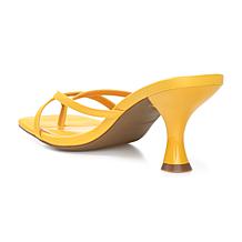 Journee Collection Womens Tru Comfort Foam Tallie Pump