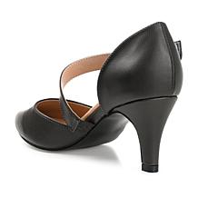 Journee Collection Women's Tru Comfort Foam Tillis Pump