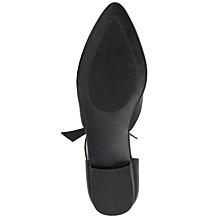 Journee Collection Womens Vielo Flat