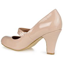 Journee Collection Women's Wendy-09 Pump