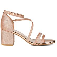 Journee Collection Women's Wide Width Bella Pump