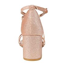 Journee Collection Women's Wide Width Bella Pump