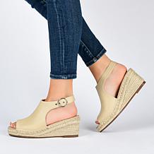Journee Collection Womens Wide Width Crew Wedge Sandal