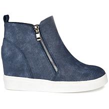 Journee Collection Women's Wide Width Pennelope Sneaker Wedge