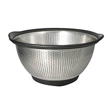 https://i02.hsncdn.com/is/image/HomeShoppingNetwork/prodgrid/kitchenaid-stainless-steel-5-quart-colander-d-20230203144442523~20864545w.jpg