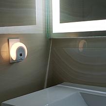LINSAY Smart LED Lamp with 2
USB Charger Charging Station