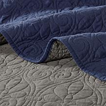 Madison Park Quebec Reversible Coverlet Set - Full/Queen