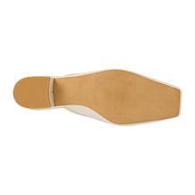 Matisse Basilio Mule