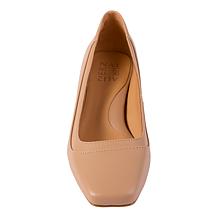 Naturalizer Huntley Block Heel Pump