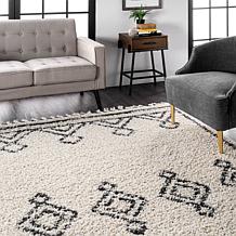 nuLOOM Mackie Moroccan Tasseled Shag 5' 3" x 7' 7" Area Rug 