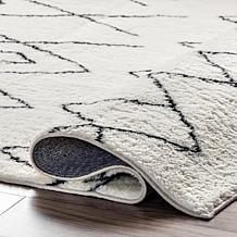 nuLOOM Rae Abstract Stripes Machine Washable Shag 5' x 8' Area Rug