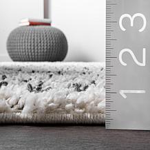 nuLOOM Vasiliki Moroccan Shag Tasseled 4' x 6' Off-White Area Rug