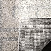 Safavieh Amherst Hattie 4' x 6' Rug