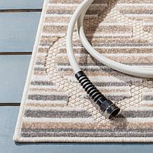 Safavieh Cabana Isabella 4'-5" X 6'-5" Rug