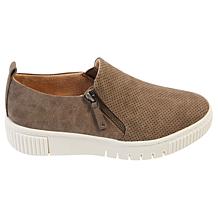 SOUL Naturalizer® Turner Slip-On Sneaker
