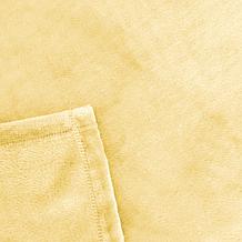 South Street Loft All Seasons Plush Blanket 