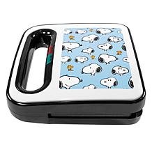 Uncanny Brands Peanuts Waffle Maker