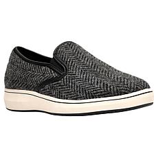 "As Is" Clarks Cloudsteppers BreezeSky Zoe Slip-On Sneaker
